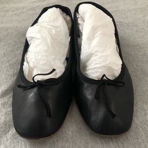 Doen Leather Ballet Flats